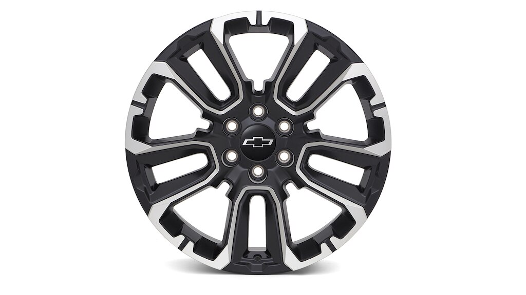 Rin de 22 pulgadas en negro con insertos en aluminio de 5 brazos  para tu camioneta Chevrolet Silverado Turbo 2025